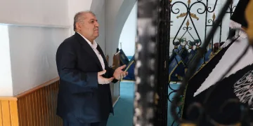 Şems-i Sivas’i türbesi ziyaretçilerini ağırlıyor