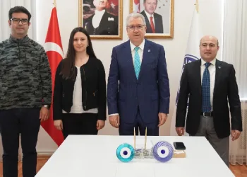 Güneş patlamalarının bilinmeyen yönleri
