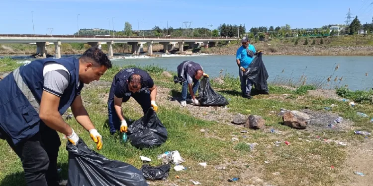 Dicle Nehri çevresi atıklardan temizlendi