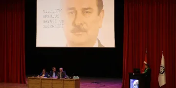 Eski Başbakan Akbulut, anıldı