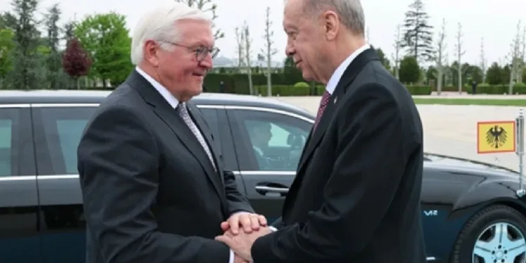Erdoğan, “Naber, how are you?” diye karşıladı