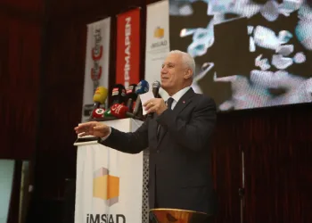 Mustafa Bozbey: “Şehri yeniden planlamak zorundayız”