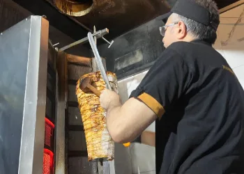 Depremzedelerden Ramazan dayanışması