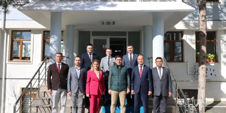 Bilecik’te iş temposuna geri dönüldü