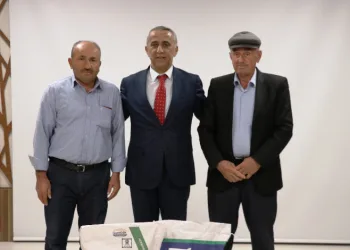 Üreticilere ayçiçeği tohumu desteği