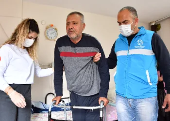Evde sağlık hizmeti Toroslar’a uzandı