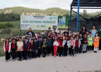Minikler atık konusunda bilgilendirildi