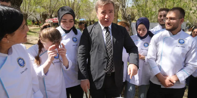 Erzincan’ın yöresel lezzetleri tanıtıldı