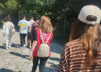 Gençler, doğayla iç içeydi