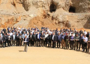 Köylülerden “madenlere” karşı eylem