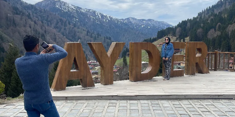 Ayder Yaylası bayram tatiline hazır