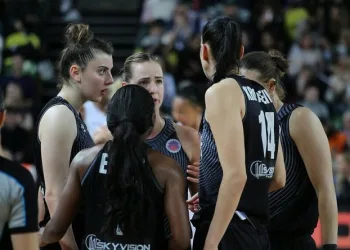Beşiktaş Basketbol İcra Kurulu Başkanı Özkan Arseven: “Jovana Nogic ile Li Yueru takımdan ayrılma kararı aldı”