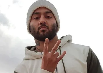 İranlı rapçi idama mahkum edildi