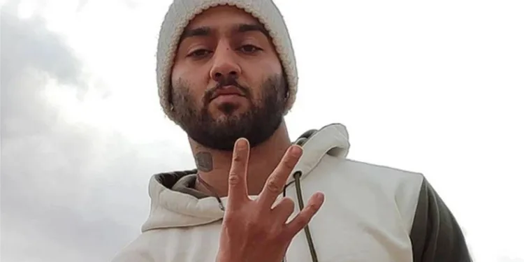 İranlı rapçi idama mahkum edildi
