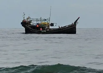 Mozambik’te tekne devrildi: 94 ölü