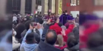 Gazze protestolarına polis müdahalesi