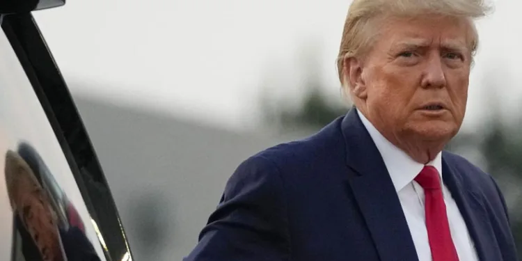 Trump’a yönelik tarihi “sus payı” davası jüri seçimi ile başladı