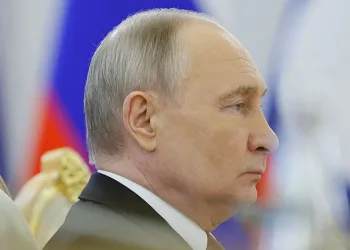 Putin yeni hükümeti onayladı