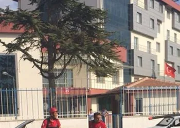 KYK yurdunda 97 öğrenci yedikleri yemekten zehirlendi