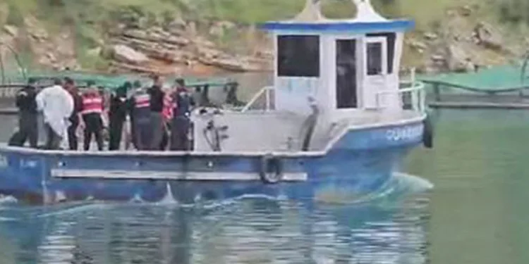 Fırat Nehri üzerinde erkek cesedi bulundu