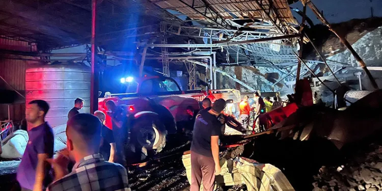 Kahramanmaraş’ta boya fabrikasında patlama: 3 yaralı