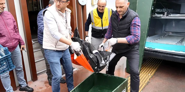 Silahla vurulmuş halde ölü bulundu
