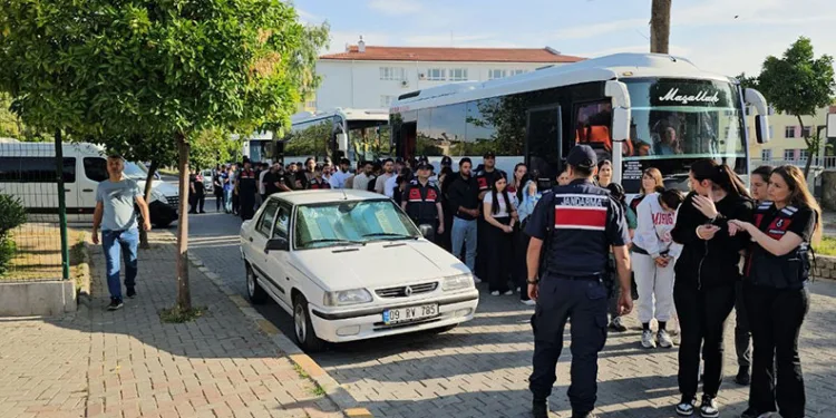 17 ilde dolandırıcılık operasyonu