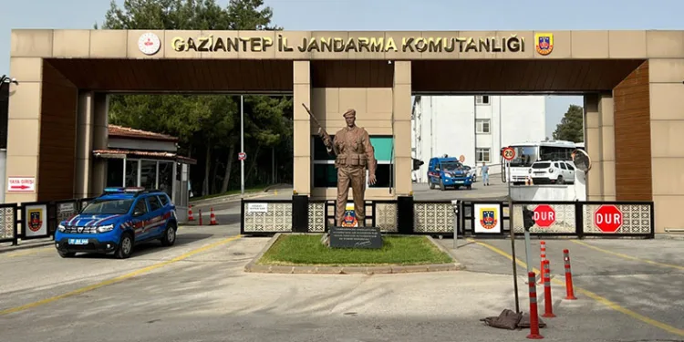 Gaziantep’te mercek operasyonu: 266 şahıs tutuklandı