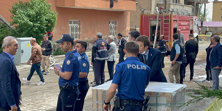 Tatvan’da şiddetli patlama: 1 kişi hayatını kaybetti