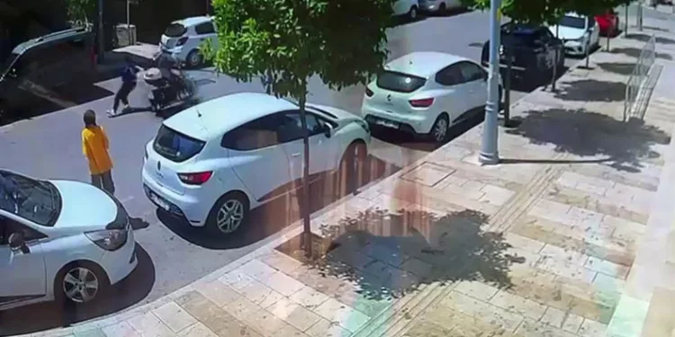 Bir anda yola fırladı, kazayı ucuz atlattı