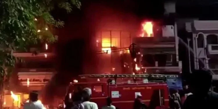 Hindistan’da çocuk hastanesinde yangın: 6 bebek öldü