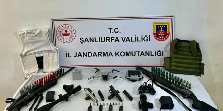 Seçimlerin yenileneceği ilçede terör örgütünün cephaneliği çıktı