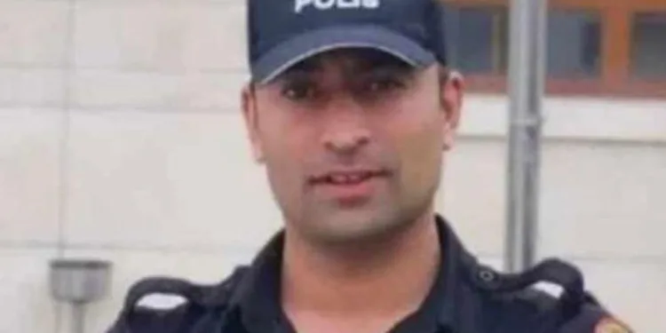 Kalp krizi geçiren polis memuru hayatını kaybetti