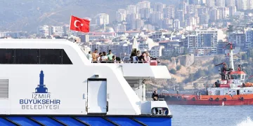İzmir-Midilli rotasında yaz seferleri başladı