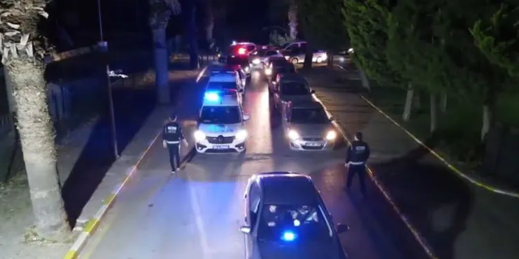 İzmir’de FETÖ operasyonu: 31 gözaltı