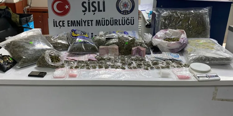 Uyuşturucudan aranan firari yakalandı