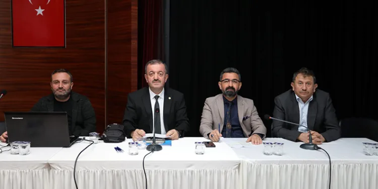 İnegöl Belediyesi Hayvan Pazarı kotra ihalesi yapıldı