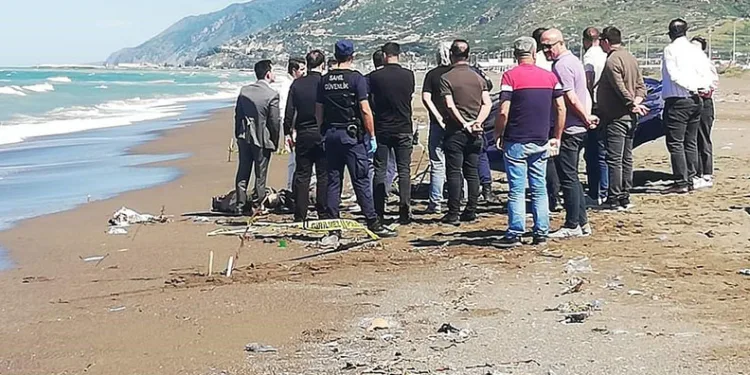 Samandağ sahilinde erkek cesedi bulundu