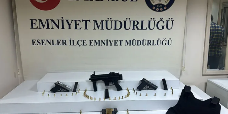 Esenler’de sanal bahis şebekesine operasyon: 5 gözaltı