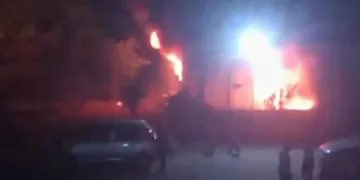 Yaşlı adam yanan evde can verdi