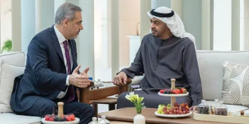Dışişleri Bakanı Fidan, BAE Devlet Başkanı Zayed Al Nahyan ile görüştü