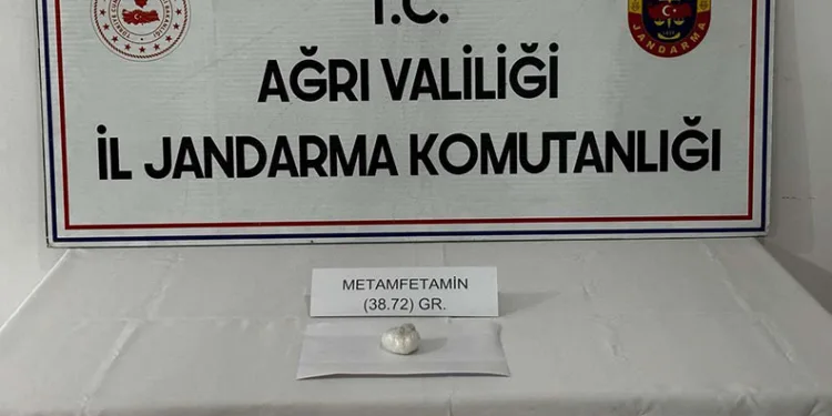 Ağrı’da uyuşturucu operasyonunda 4 kişi gözaltına alındı