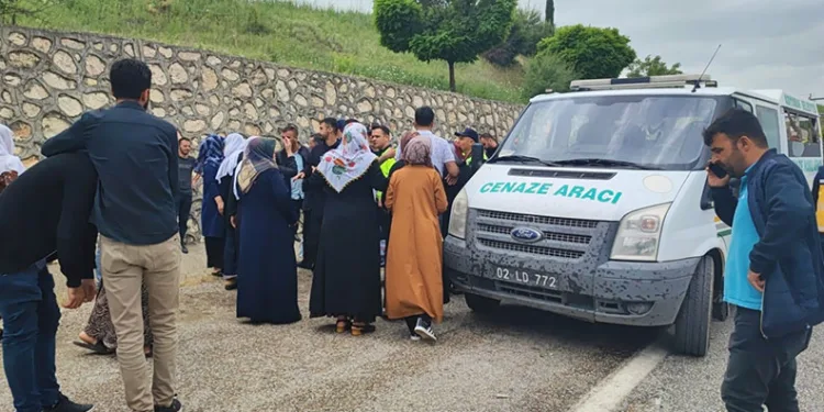Adıyaman’da otomobil takla attı: 1 ölü, 1 yaralı