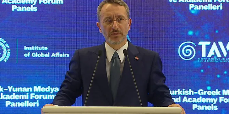 “Yunanistan’la dostluğumuzu pekiştirecek girişimlere desteğe hazırız”