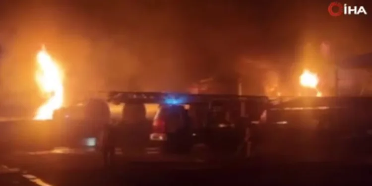 Luhansk’ta petrol deposuna saldırı: 3 ölü