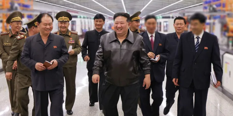 Kuzey Kore lideri Kim Jong-Un’dan silah fabrikalarına denetleme