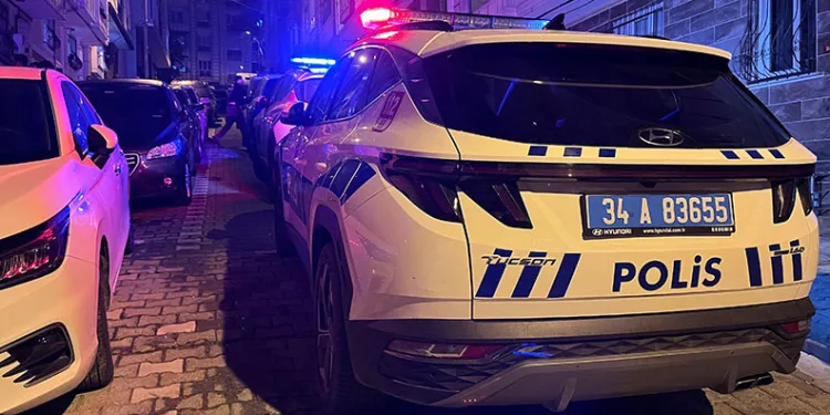 Tartıştığı babasını silahla vurarak yaraladı