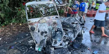 Filipinler’de kamyon, tuk-tuk ve yolcu otobüsü kazasında 5 ölü