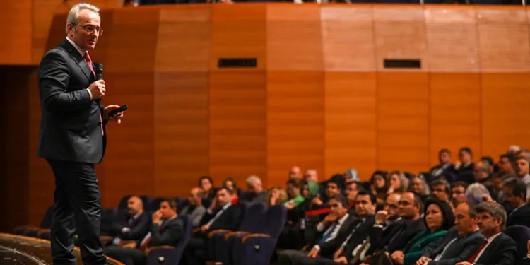 “Yeni müfredatı en faydalı şekilde uygulayacağız”