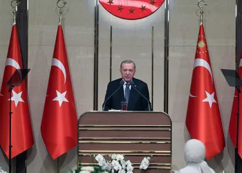 “1 Mayıs’ın bayram havasına gölge düşürmeye çalışıyor”